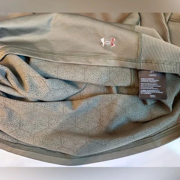 Under Armour sweatshirt Olive/Army Green - Picture 8 of 9